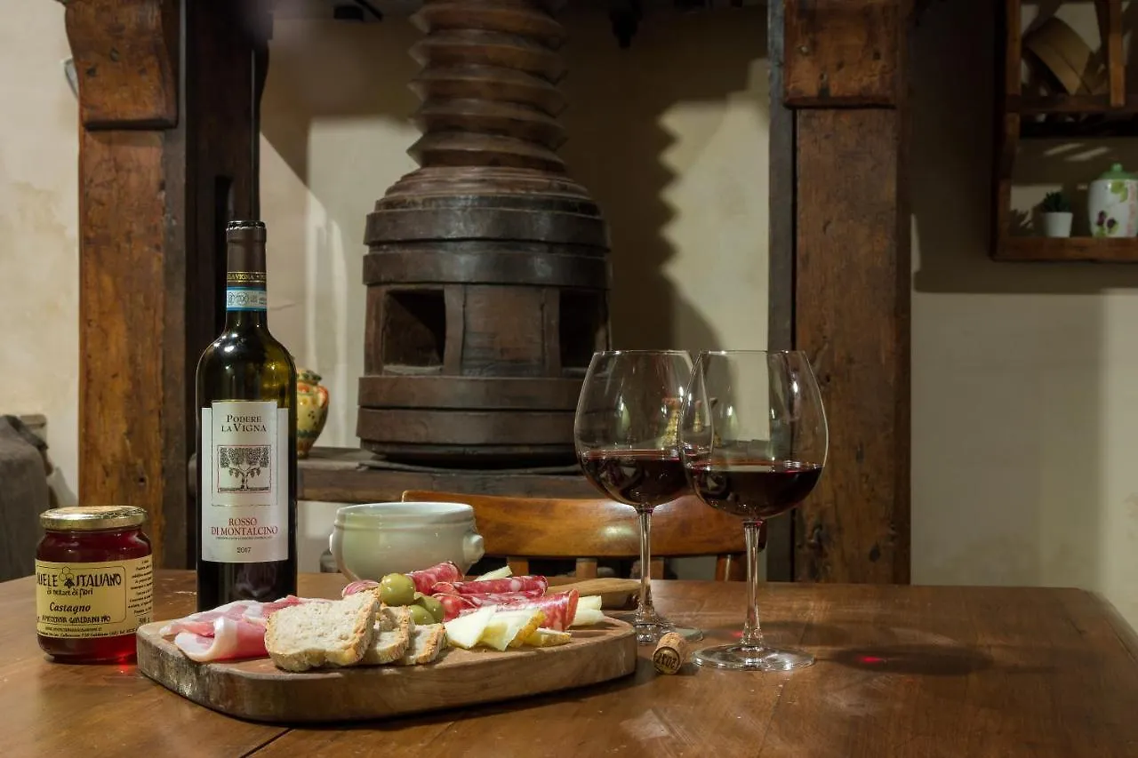 Al Poderuzzo Castelnuovo de' Sabbioni Italy